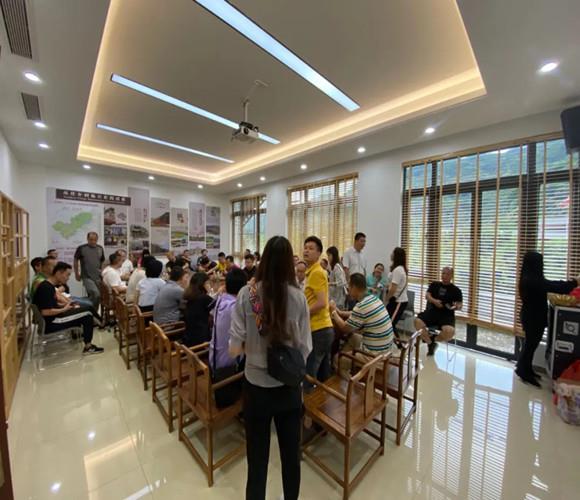 决胜第四季度丨德维尔全屋定制管理(lǐ)层团队拓展活动圆满结束!